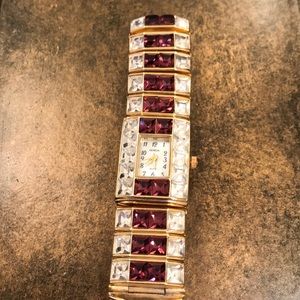 Geneva Lady’s watch - NEEDS BATTERY